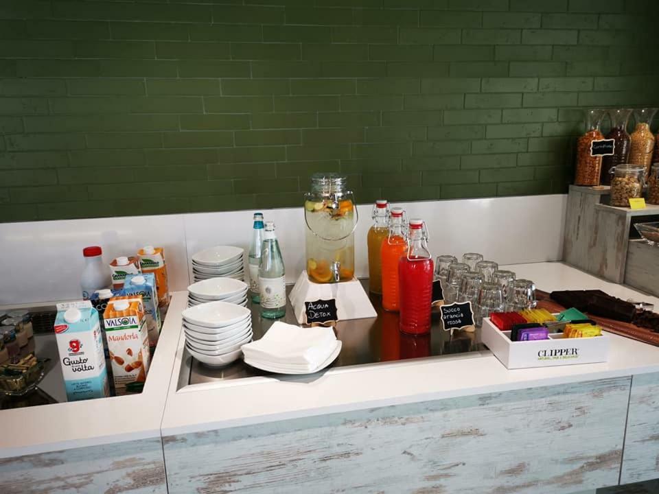 Youmami Suite Hotel Wellness&Spa Giulianova Esterno foto